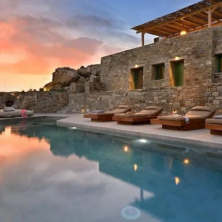 Mykonos Hermes *